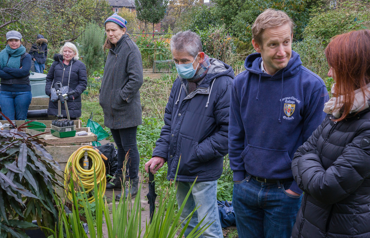 Chris gardening demo-11